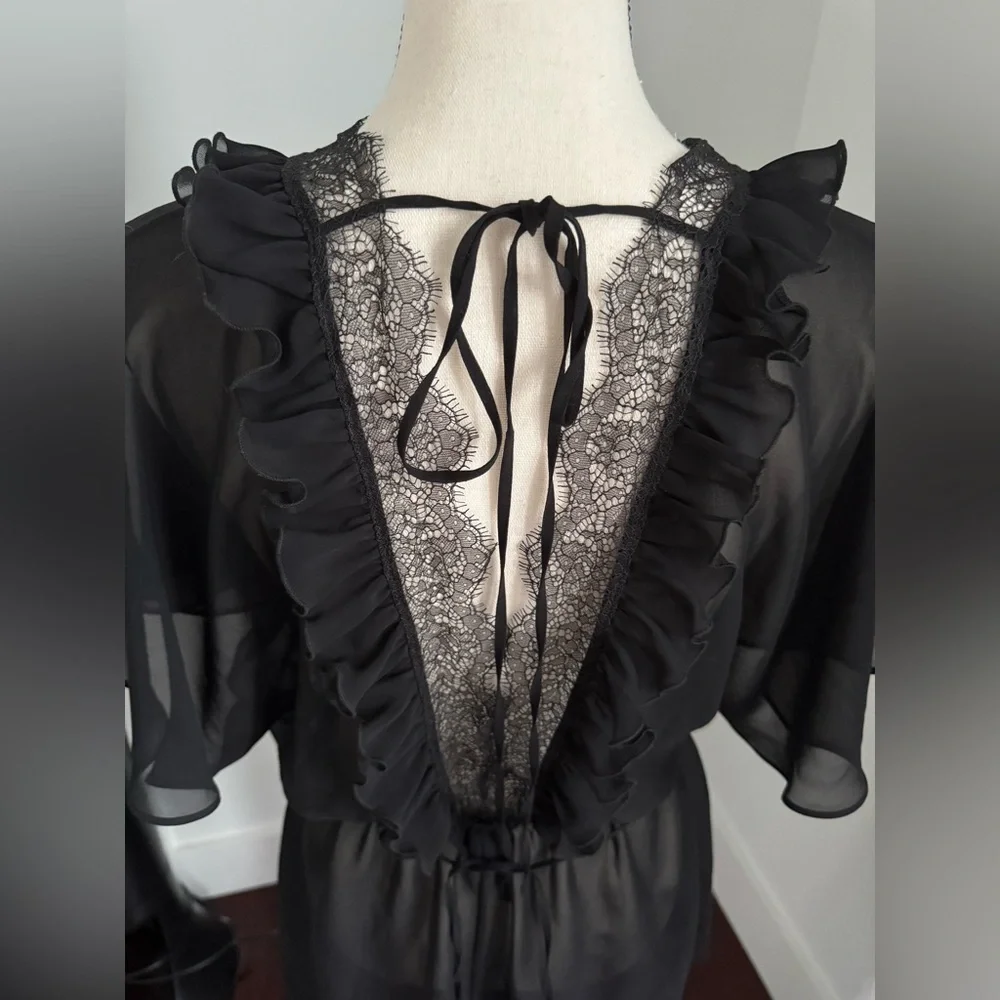 New Victoria’s Secret Black Lace Trim Sexy Cover Up Dress Lingerie Robe medium
